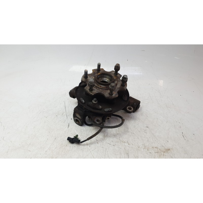 Recambio de mangueta trasera derecha para mitsubishi montero iii (v7_w, v6_w) 3.2 di-d (v68w, v78w) referencia OEM IAM MR418066 