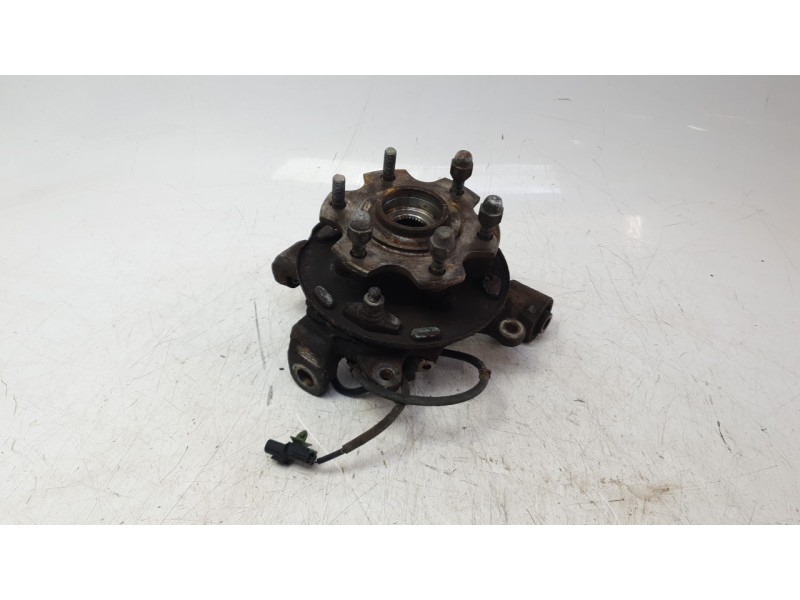 Recambio de mangueta trasera derecha para mitsubishi montero iii (v7_w, v6_w) 3.2 di-d (v68w, v78w) referencia OEM IAM MR418066 