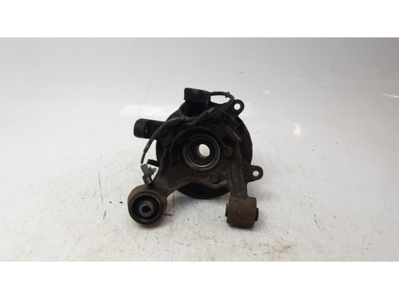 Recambio de mangueta trasera derecha para mitsubishi montero iii (v7_w, v6_w) 3.2 di-d (v68w, v78w) referencia OEM IAM MR418066 