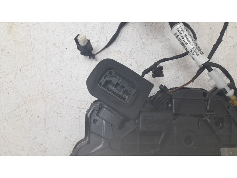 Recambio de cerradura puerta delantera izquierda para cupra leon (kl1, ku1, kug) 1.5 tsi referencia OEM IAM 5TB837015E  