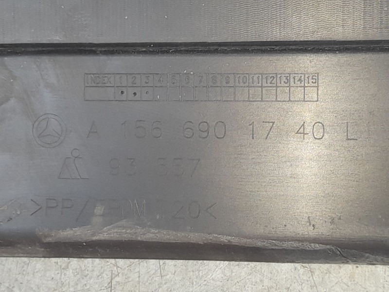 Recambio de estribos laterales para mercedes-benz clase gla (x156) gla 180 (156.942) referencia OEM IAM A1566901740  