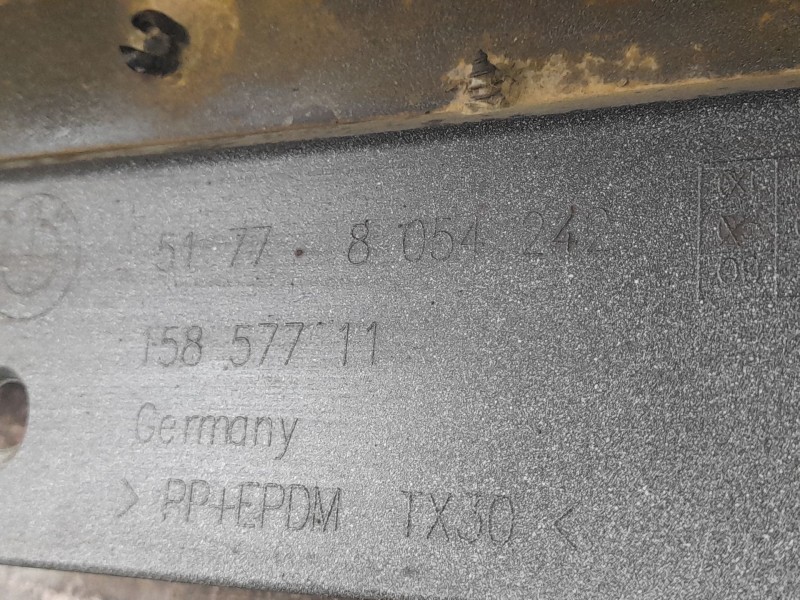 Recambio de estribos laterales para bmw 3 (f30, f80) 340 i xdrive referencia OEM IAM 51778054240  