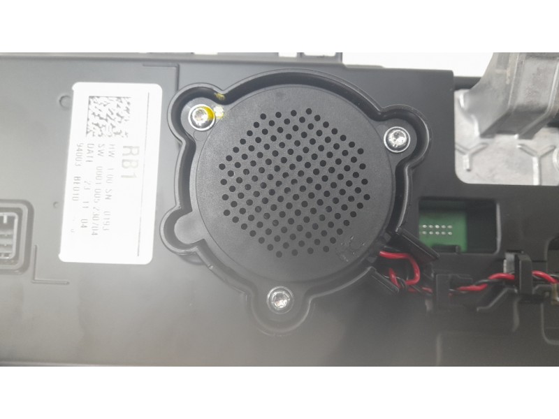 Recambio de cuadro instrumentos para hyundai kona maxx 2wd referencia OEM IAM 94003BE010  