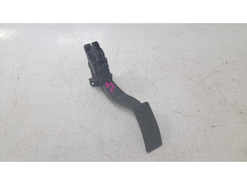 Recambio de potenciometro pedal para cupra leon (kl1, ku1, kug) 1.5 tsi referencia OEM IAM 3WA723503  
