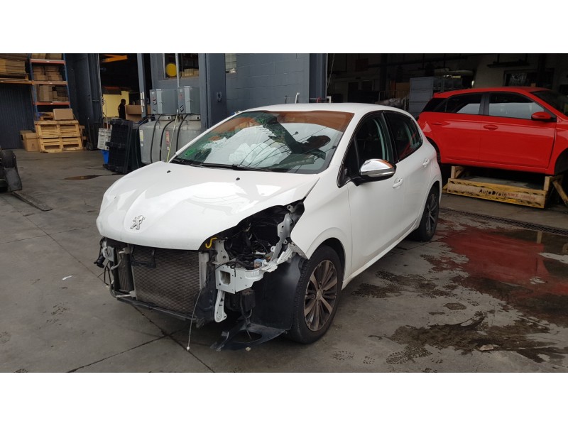 peugeot 208 del año 2016