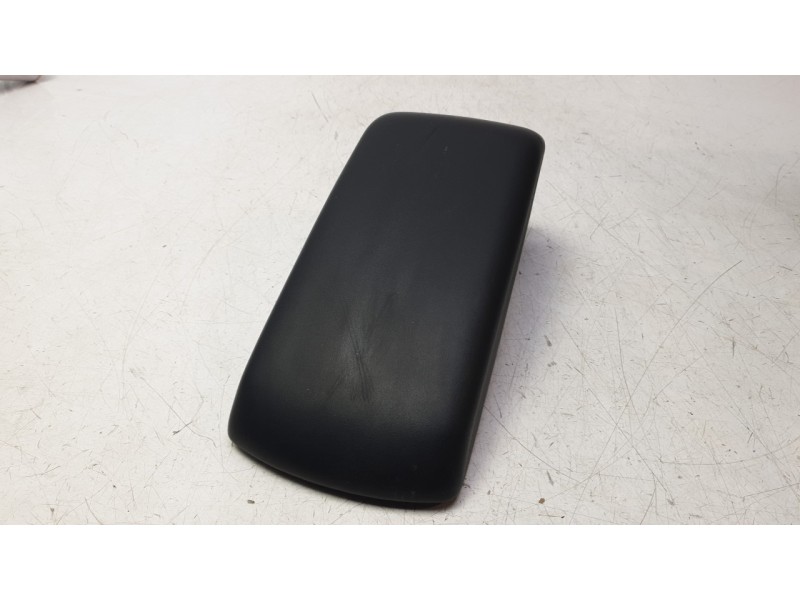 Recambio de apoyabrazos central para citroën c4 iii (ba_, bb_, bc_) 1.2 puretech 130 (bahnsa, bahnsb) referencia OEM IAM 9831033