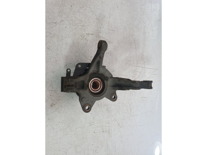 Recambio de mangueta delantera izquierda para renault clio iv grandtour (kh_) 0.9 tce 90 referencia OEM IAM 400156124R  