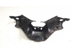 Recambio de moldura para yamaha x-max 125 referencia OEM IAM B74F621300   2