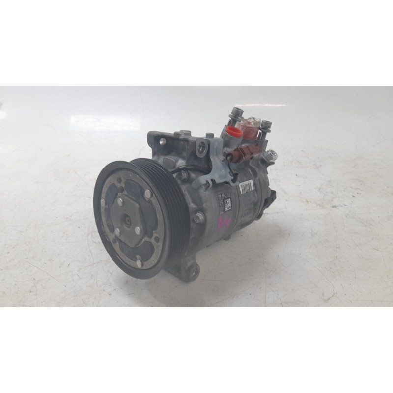 Recambio de compresor aire acondicionado para volkswagen touran (5t1) 2.0 tdi referencia OEM IAM 3Q0816803D  CAF260137VW/CVF5200