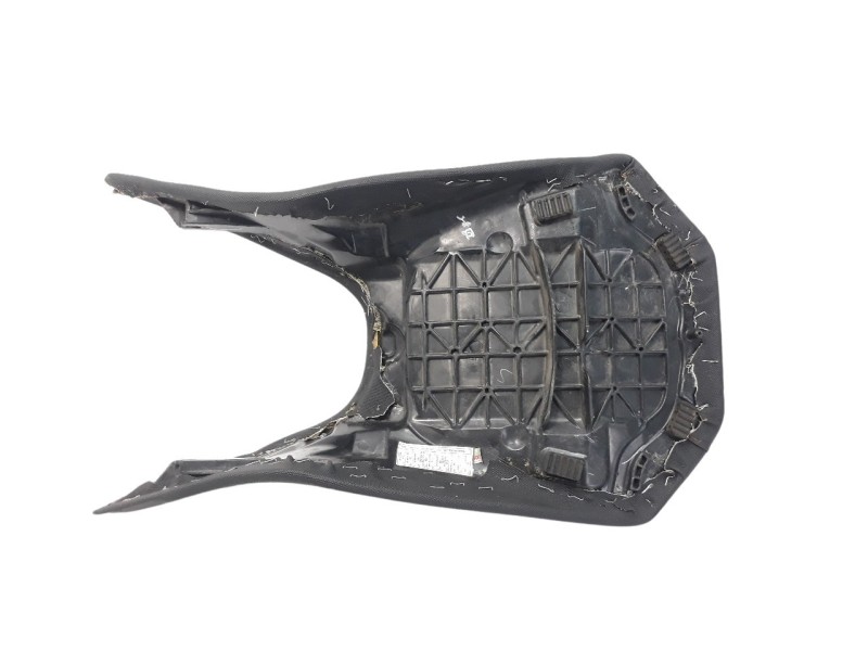 Recambio de asiento para ktm 390 duke 390 duke referencia OEM IAM 93007040000  