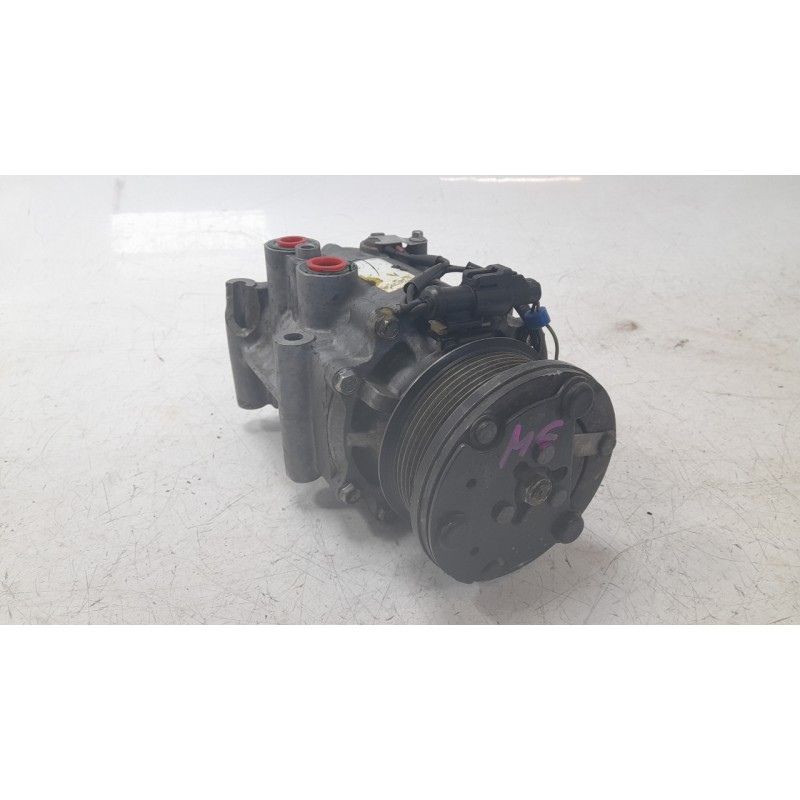 Recambio de compresor aire acondicionado para ford focus i sedán (dfw) 1.8 tdci referencia OEM IAM YS4H19D629AC  
