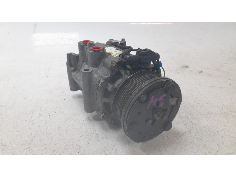 Recambio de compresor aire acondicionado para ford focus i sedán (dfw) 1.8 tdci referencia OEM IAM YS4H19D629AC  