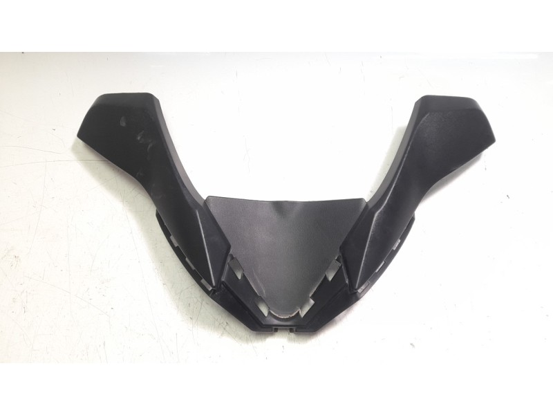Recambio de moldura para yamaha x-max 125 referencia OEM IAM B74H212900  