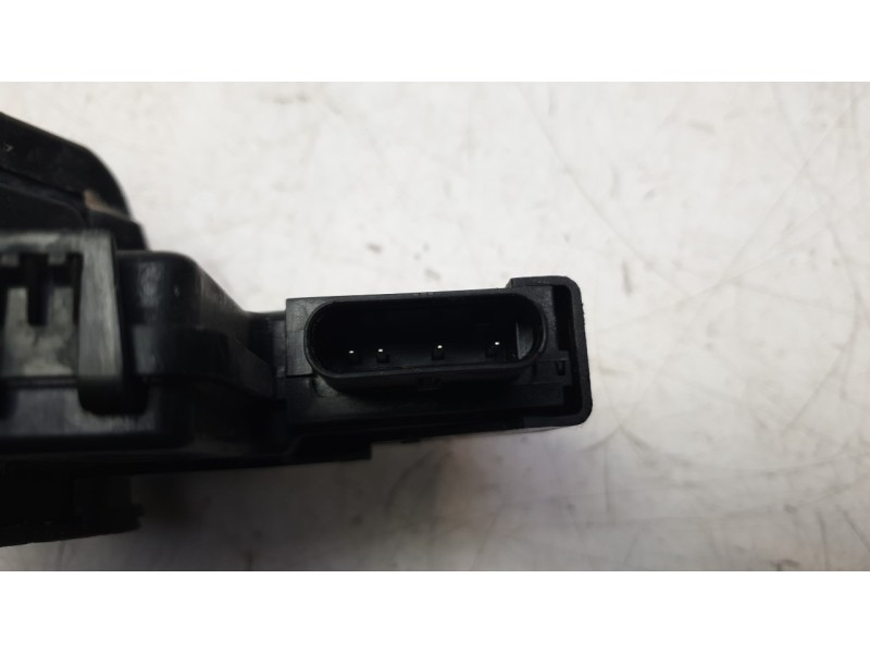 Recambio de cerradura puerta trasera derecha para citroën c4 iii (ba_, bb_, bc_) 1.2 puretech 130 (bahnsa, bahnsb) referencia OE