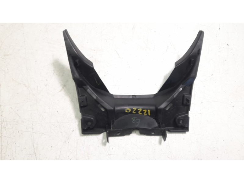 Recambio de moldura para yamaha x-max 125 referencia OEM IAM B74F842M00  