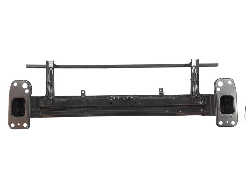 Recambio de refuerzo paragolpes delantero para hyundai bayon 1.2 mpi 79 cv maxx (2024) referencia OEM IAM 64900Q0900  