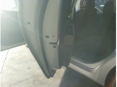 CERRADURA PUERTA TRASERA IZQUIERDA 5TA839015Q 
