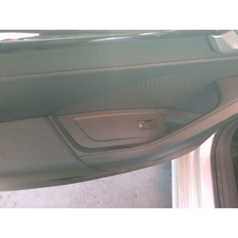 Recambio de mando elevalunas trasero izquierdo para skoda octavia iv (nx3, nn3, pv3) 2.0 tdi referencia OEM IAM   