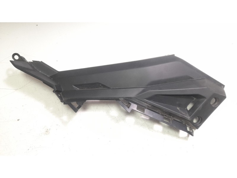 Recambio de moldura para honda x-adv referencia OEM IAM 81361MKTD00  