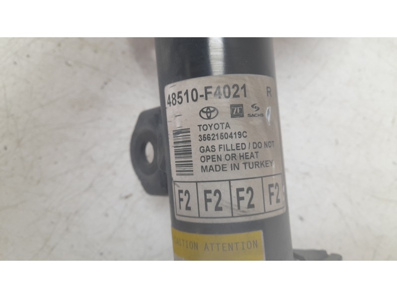 Recambio de amortiguador delantero derecho para toyota c-hr (_x1_) 1.8 hybrid (zyx10_, zyx11_) referencia OEM IAM 48510F9021  