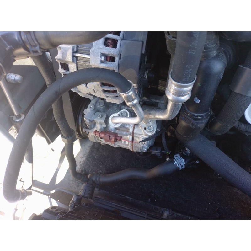 Recambio de compresor aire acondicionado para skoda octavia iv (nx3, nn3, pv3) 2.0 tdi referencia OEM IAM   
