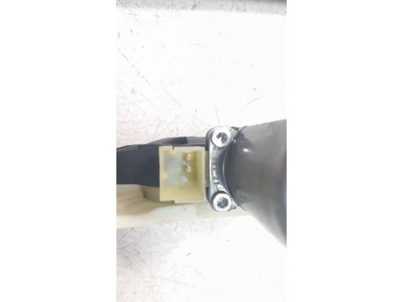 Recambio de elevalunas delantero izquierdo para volkswagen touran (5t1) edition bmt referencia OEM IAM 5TA837461A  