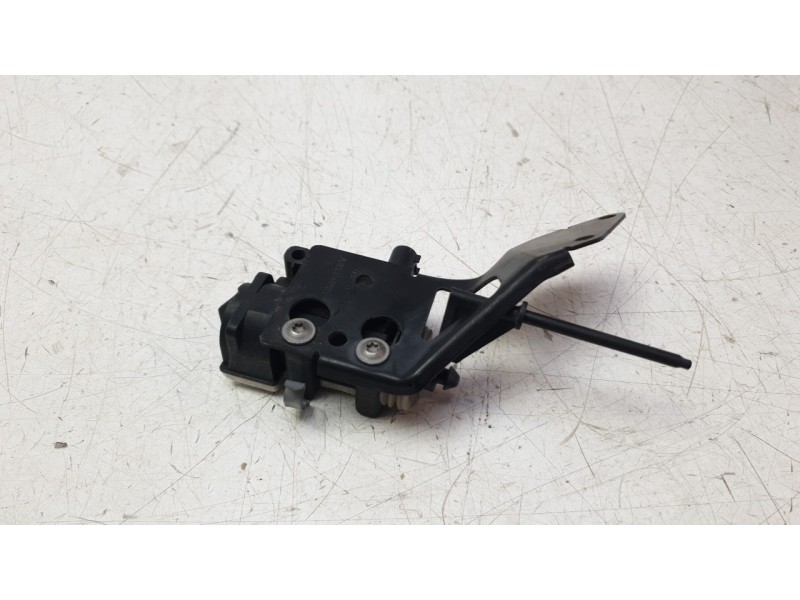 Recambio de tapa exterior combustible para bmw z4 roadster (e89) sdrive 23i referencia OEM IAM A2C53249901  