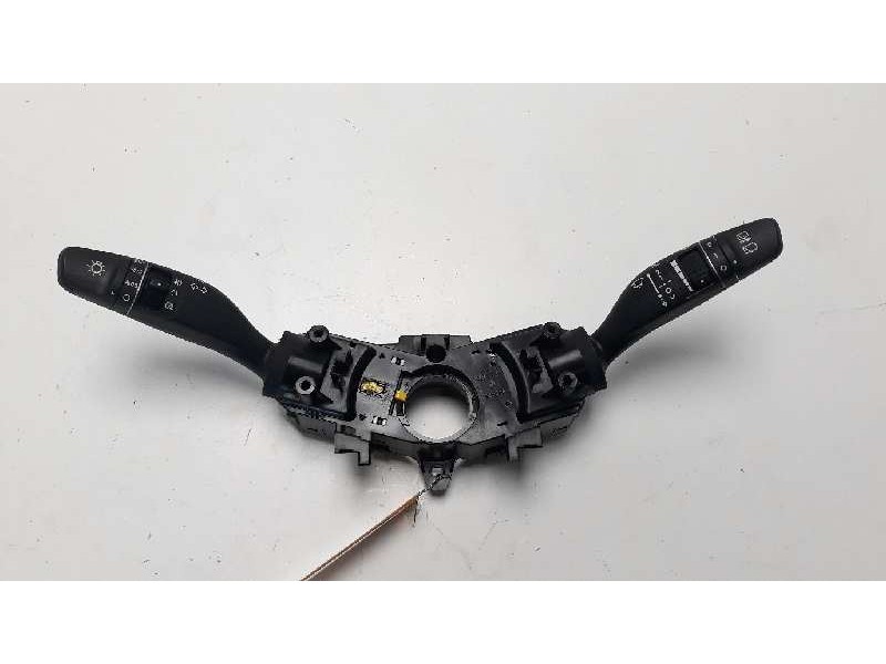 Recambio de mando multifuncion para hyundai i30 (pd) klass referencia OEM IAM 93404G4950  