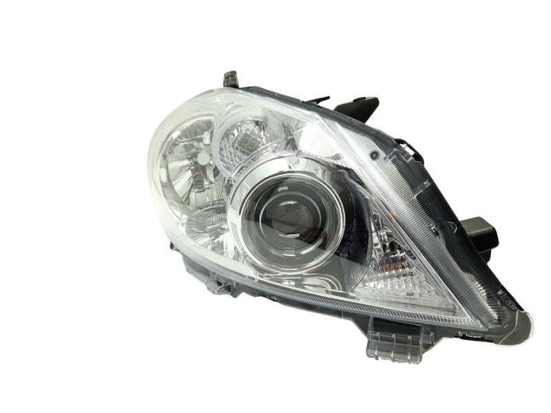 Recambio de faro derecho para toyota auris active referencia OEM IAM 8117002540  108907301/11901402/3730021/TY3524914
