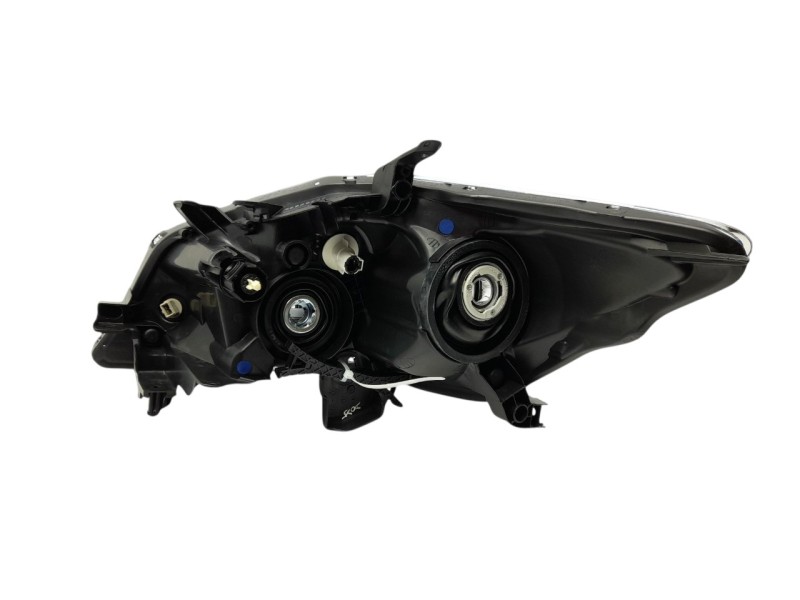 Recambio de faro derecho para toyota auris active referencia OEM IAM 8117002540  108907301/11901402/3730021/TY3524914