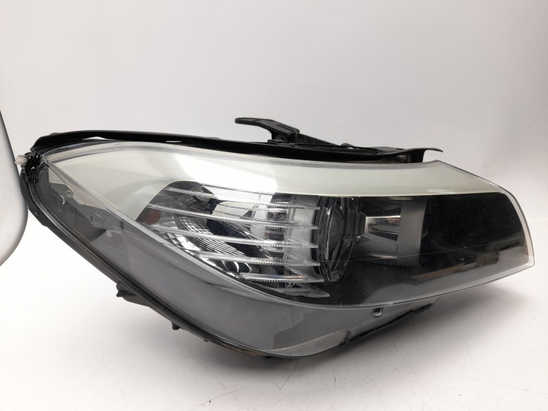 Recambio de faro derecho para bmw z4 roadster (e89) sdrive 23 i referencia OEM IAM 63127228860  