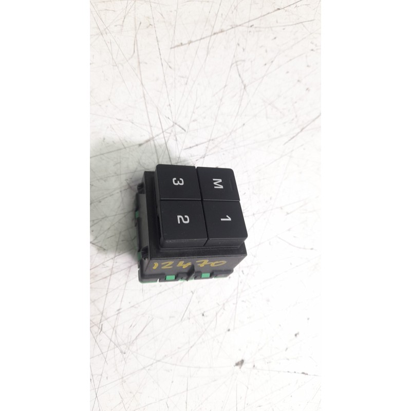 Recambio de interruptor de memoria asiento para land rover range rover velar (l560) 2.0 p300 si4 4x4 referencia OEM IAM FK721477