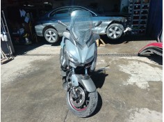 yamaha x-max del año 2021 2