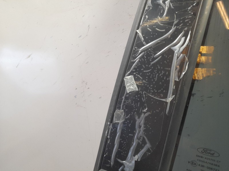 Recambio de puerta trasera izquierda para ford ecosport 1.0 ecoboost referencia OEM IAM 2405092  