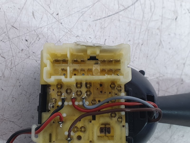 Recambio de mando intermitentes para renault clio iv grandtour (kh_) 0.9 tce 90 referencia OEM IAM 255675887R  