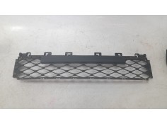 Recambio de rejilla paragolpes central para skoda octavia iv (nx3, nn3, pv3) 2.0 tdi referencia OEM IAM 5E3853677C  