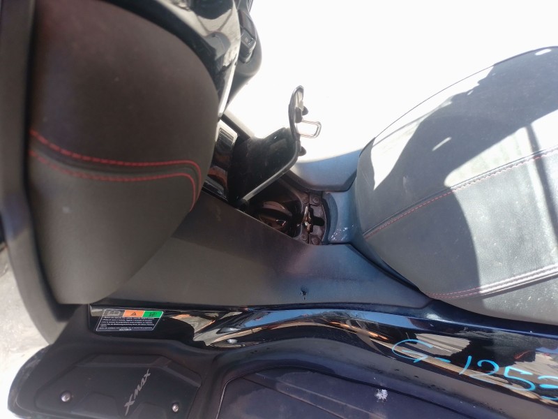 Recambio de deposito combustible para yamaha x-max x-max 300 (sh14) referencia OEM IAM   