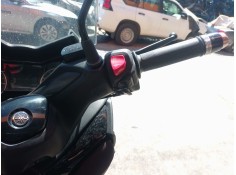 Recambio de piña luces derecha para yamaha x-max x-max 300 (sh14) referencia OEM IAM    2