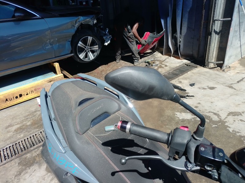 Recambio de retrovisor derecho para yamaha x-max x-max 300 (sh14) referencia OEM IAM   