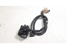 Recambio de piña luces derecha para honda pcx 125 pcx 125 referencia OEM IAM 35160K1ZJ12  