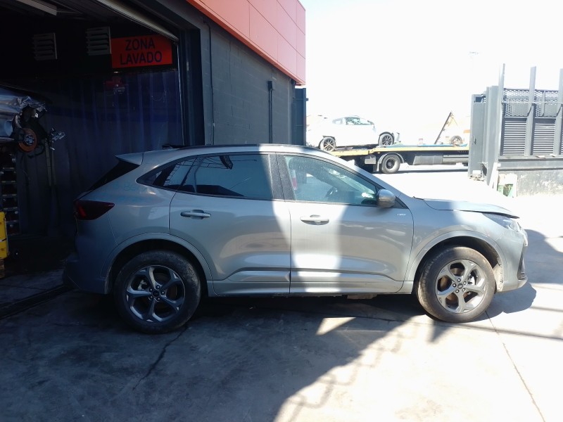 ford kuga iii del año 2025