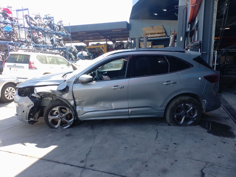 ford kuga iii del año 2025