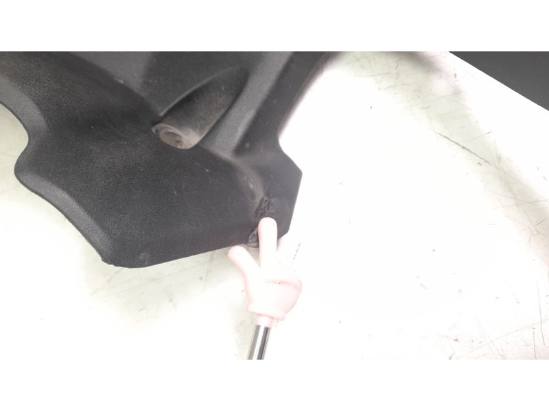 Recambio de moldura para voge 525r referencia OEM IAM 344380023  