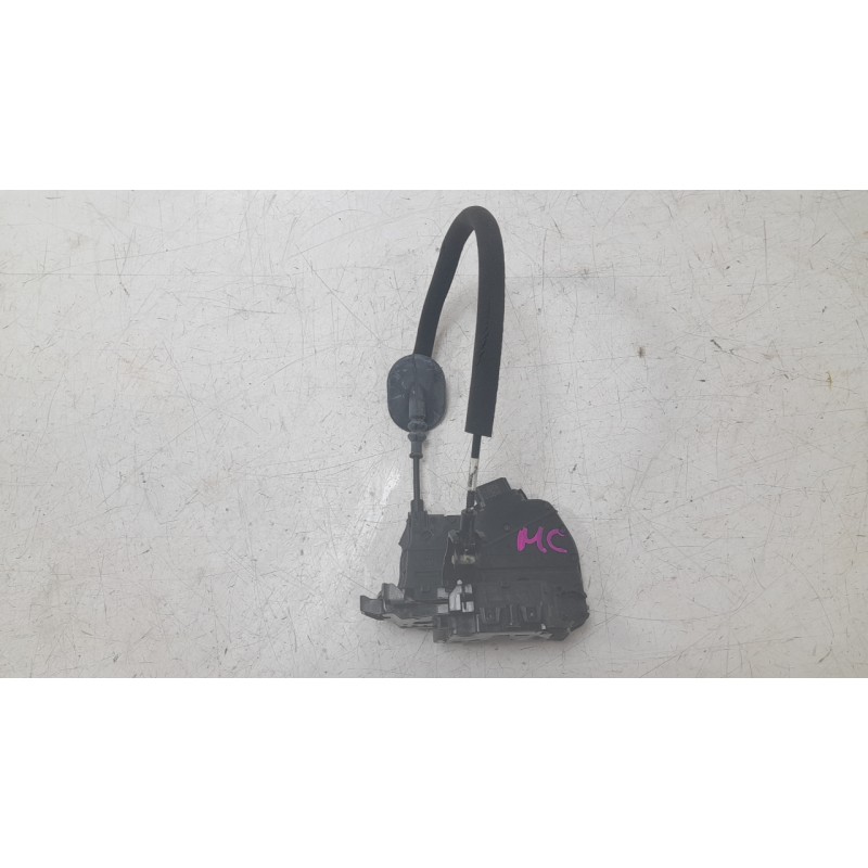 Recambio de cerradura puerta trasera izquierda para renault clio v (b7_) tce 90 (b7mt) referencia OEM IAM 825039554R  
