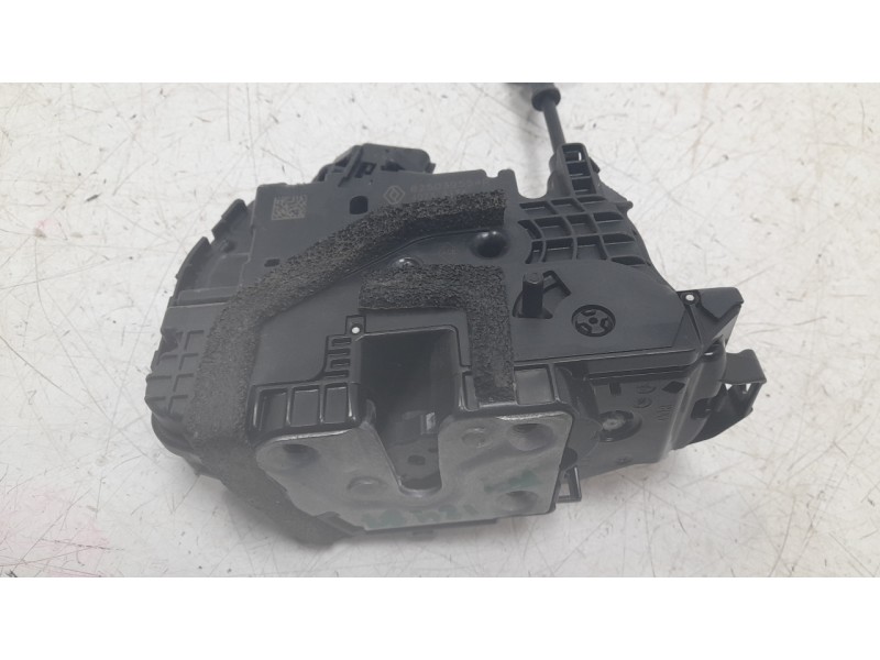 Recambio de cerradura puerta trasera izquierda para renault clio v (b7_) tce 90 (b7mt) referencia OEM IAM 825039554R  