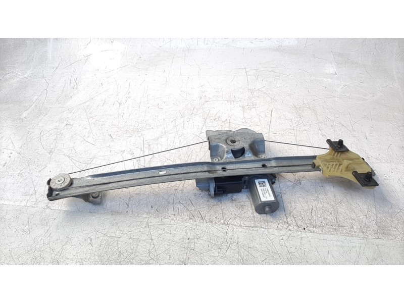 Recambio de elevalunas delantero izquierdo para renault clio iv referencia OEM IAM 807018534R 106199616 