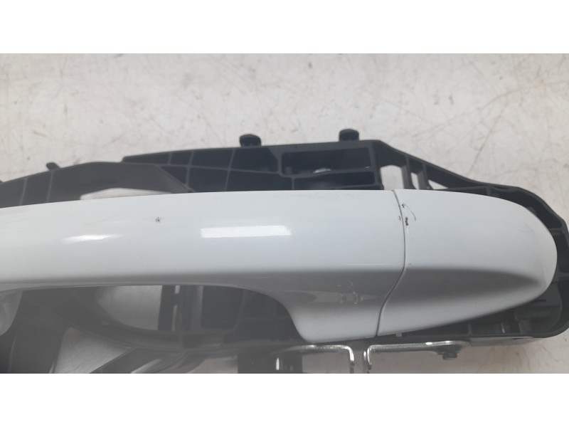 Recambio de maneta exterior delantera derecha para ford fiesta vii (hj, hf) 1.0 ecoboost referencia OEM IAM 2126416  