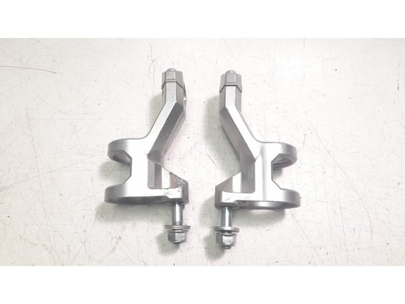 Recambio de manillar para honda x-adv referencia OEM IAM 53132MKHD00  