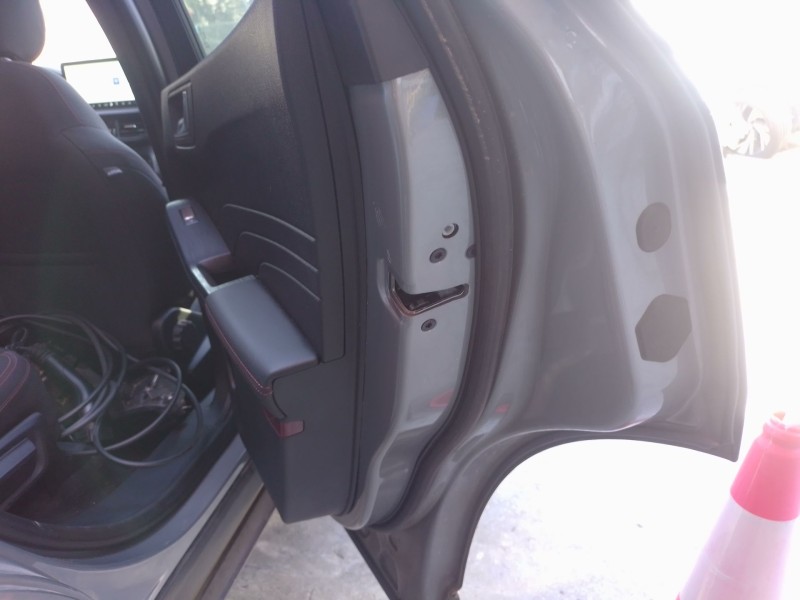Recambio de cerradura puerta trasera derecha para ford kuga iii referencia OEM IAM 2099457  10610500122/EZCFR227/CRD-FRD-9457