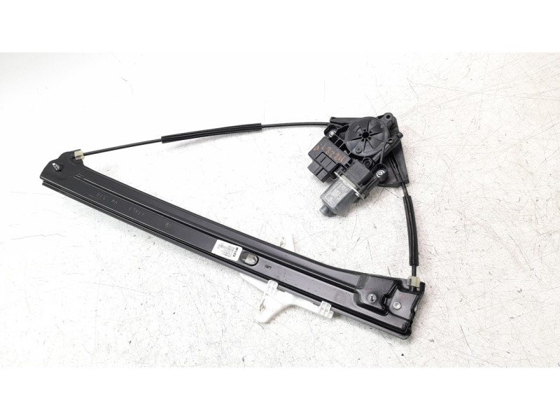 Recambio de elevalunas trasero derecho para volkswagen touran (5t1) edition bmt referencia OEM IAM 5TA839462B  